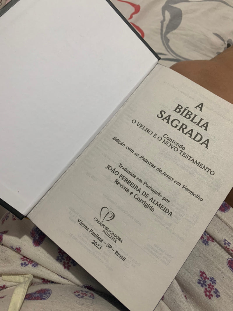 Bíblia ARC com Capa Dura Leão, Com Harpa e Corinhos